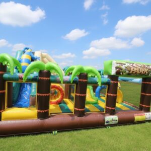 HJ35 Safari park with slide and obstacle course