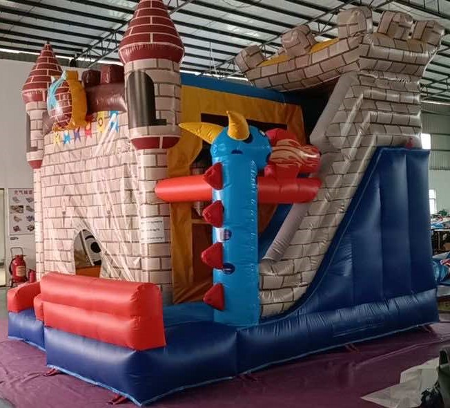 Kastély csúszdás, akadályos légvár - Image 3