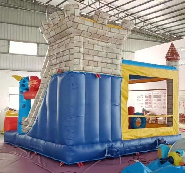 Kastély csúszdás, akadályos légvár - Image 5