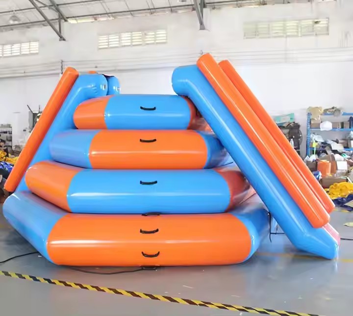 Felfújható mászóka csúszdával - Image 4