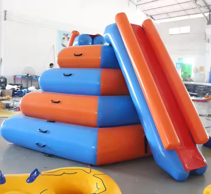 Felfújható mászóka csúszdával - Image 2
