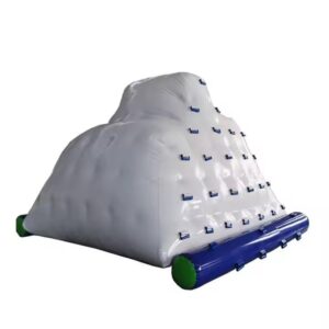 HR179 Felfújható mászófal